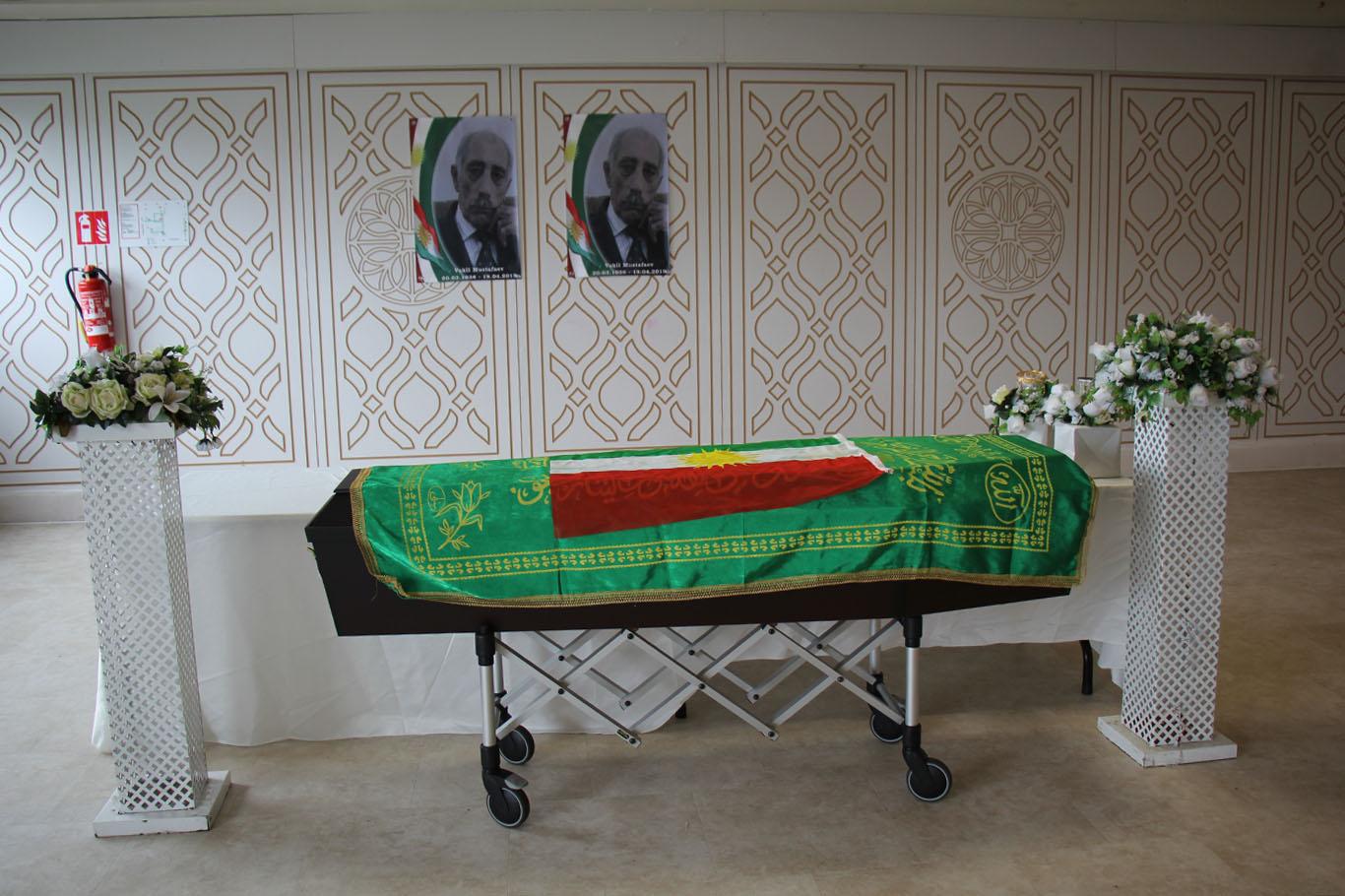 Kızıl Kürdistan'ın kurucusu Mustafayev son yolculuğuna uğurlandı